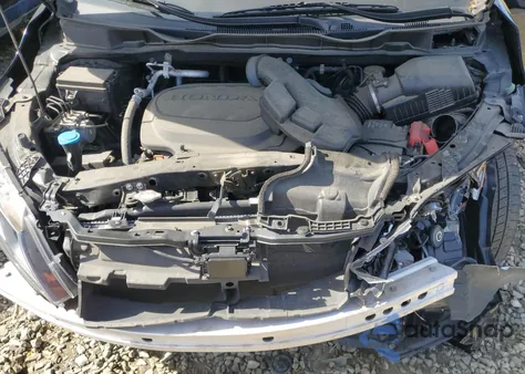 2018 Honda Odyssey Exl from USA, damaged, VIN 5FNRL6H70JB105644